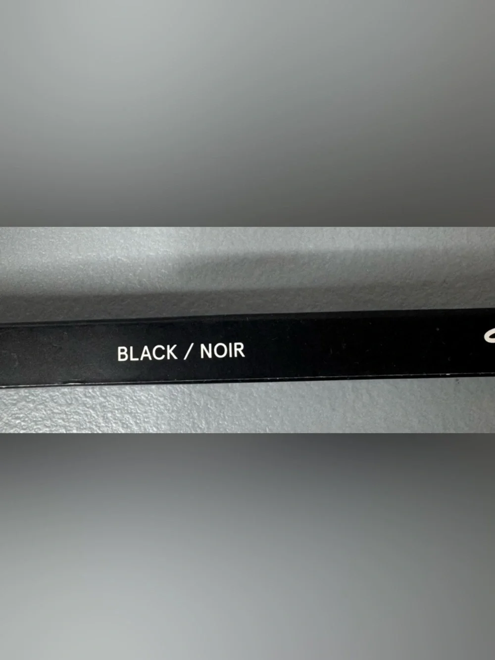 BH cosmetics Liquid Eyeliner in Black/noir classic chic
